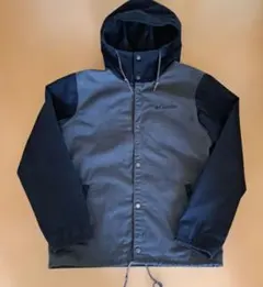 Columbia フード付きジャケット 　カーキ&ブラック色