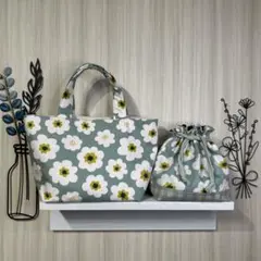 トートバッグと巾着袋