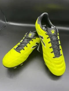 ◆1317◆KELME サッカースパイク フットサル対応 24.5～25cm相当のサムネイル