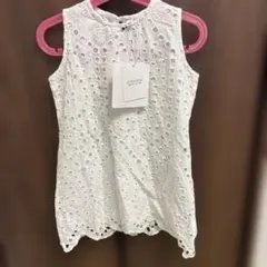 【タグ付き新品】刺繍入りホワイトノースリーブワンピース　100cm