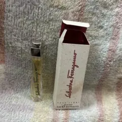 <Salvatore Ferragamo>サルヴァトーレフェラガモ 香水のサムネイル