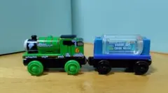 木製トーマス　泡だらけパーシー　エンジンウォッシュタンカー