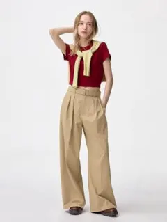 GU ベルテッドワイドパンツ ベージュ