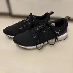 PUMA SOFTRIDE スニーカー ブラック26.5cmのサムネイル