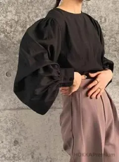 【新品未使用】バルーンスリーブ ボタンシャツ　ブラック　M