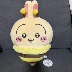 ちいかわ　ハチさんBIGぬいぐるみ　うさぎ
