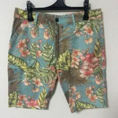 タグ付き】トスタルジッククロージング デニムハーフパンツ floral L
