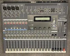 TASCAM TM-D1000 デジタルミキサー 本体
