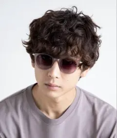 サングラス大きめ