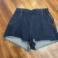 ダークブルー　ハイウエスト　ショートパンツ　デニム　ピーチジョンのサムネイル
