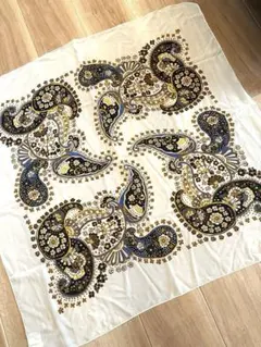 【新品未使用】NELROSE claireスカーフ