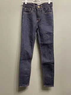 Item thumbnail for item c6ff64e8-4406-43d4-aa20-f63f959ae185