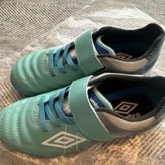 umbro サッカーシューズ ジュニア　20cm