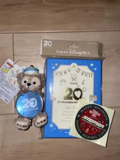 ダッフィー　20周年限定　ポストカード+マスコット+限定シールセット　新品未使用