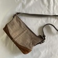 コーチ　ショルダーバッグのサムネイル