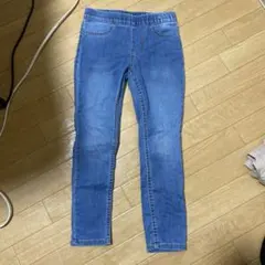 デニムパンツ　110センチ