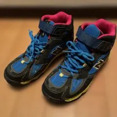New Balance ジュニア　トレッキングシューズ 23.5