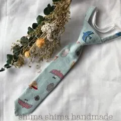 ナチュラル素材のキッズネクタイ　コットンリネン【鳥とお花】ミント　青い鳥