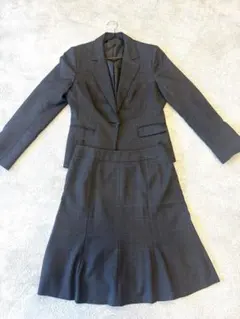 ダークグレー ストレッチ スカートスーツ 9号