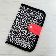 母子手帳ケース ヒョウ柄 白×ネオンオレンジ　お薬手帳 通帳 マルチケース