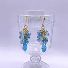237.ライトブルー ホワイト ガラスビーズ ジャラジャラハンドメイド ピアス