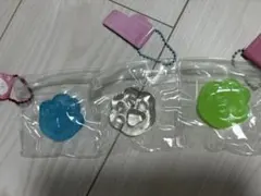 肉球 スクイーズキーホルダー 3色セット