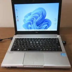 中古ノートPC バーサプロ　SSD 8GB ACアダプタ付属