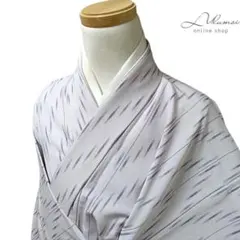 裄66.5 丈158 夏着物 化繊 小紋 単衣 グレー かすれ縞に蔓花 紬風 裄66.5 丈158 夏着物 化繊 小紋 単衣 グレー かすれ縞に蔓花 紬風