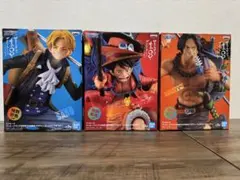 ワンピース　三兄弟　フィギュア