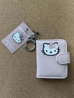 ローリーズファーム　ハローキティ キルティングカードケースキーチャーム