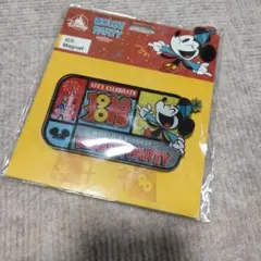 送料無料 上海ディズニーランド　　限定 90周年記念商品 マグネット 新品