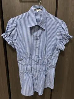 ブラウス
