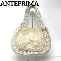 Item thumbnail for item 0cbe0c95-ada1-45f0-ba41-e39d27c70a87