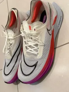 Nike ZoomX ランニングシューズ ホワイト/オレンジ/ピンク