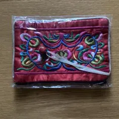 ミニ刺繍ポーチ