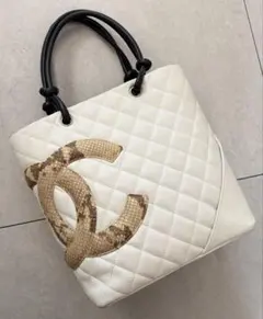 CHANEL シャネルハンドバッグ　カンボンライン　パイソン×白
