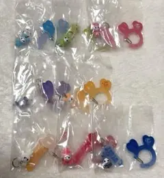 【匿名配送】TWICE カラビナ　8種コンプ(ミナ以外)