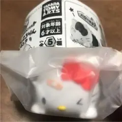 サンリオ　すってんころりんフィギュア　ハローキティ