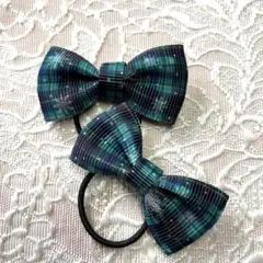 クリスマスリボンヘアゴム 青緑色 2個セット