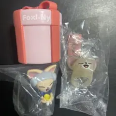 フォクシニー FoxI.Ny skzooサウナフィギュア ガチャ リング