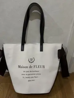 Maison de FLEUR リボン付きトートバッグ