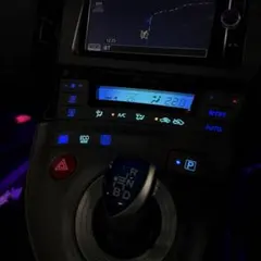30プリウス ZVW30 エアコンパネル、パーキングスイチパネルLED打ち替え