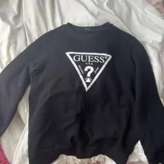 GUESS スウェット 黒