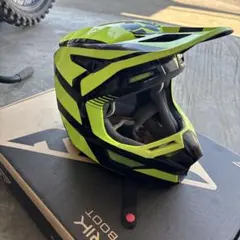FOXオフロードヘルメット ネオンイエローのサムネイル