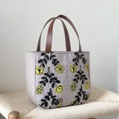 ⚮̈ミナペルホネン　twins light pink まるっこかくれんぼトート