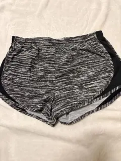 あ*ん様 Nike DRI-FIT レディースランニングショーツ Mサイズ