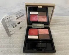 MAQuillAGE アイシャドウパレットのサムネイル