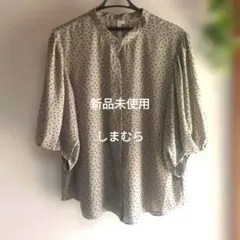 ブラウスのサムネイル