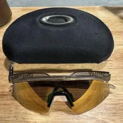 Oakley Hydraのサムネイル