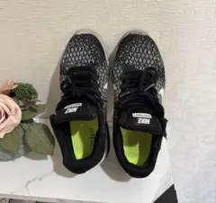 NIKE AIR MAX SEQUENT 2 ナイキ エアマックス シークエントのサムネイル